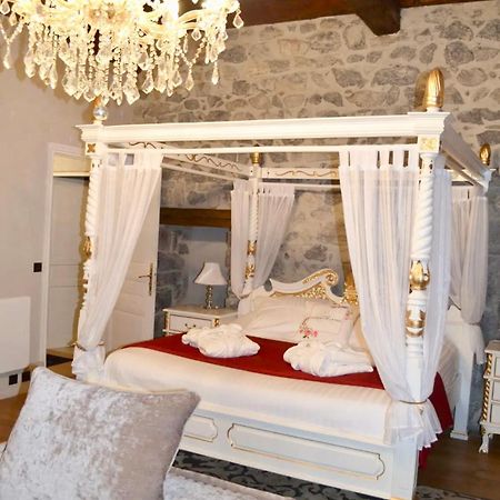 Chateau De La Rive - Suite Prestige - Chambre 2 Personnes Cruet Extérieur photo