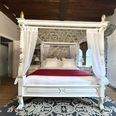 Chateau De La Rive - Suite Prestige - Chambre 2 Personnes Cruet Extérieur photo