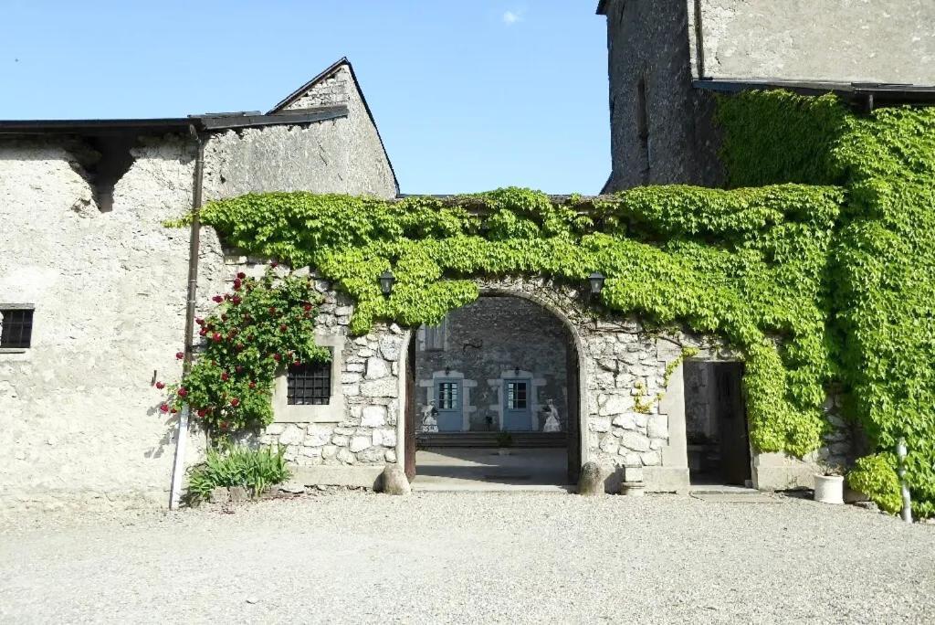 Chateau De La Rive - Suite Prestige - Chambre 2 Personnes Cruet Extérieur photo
